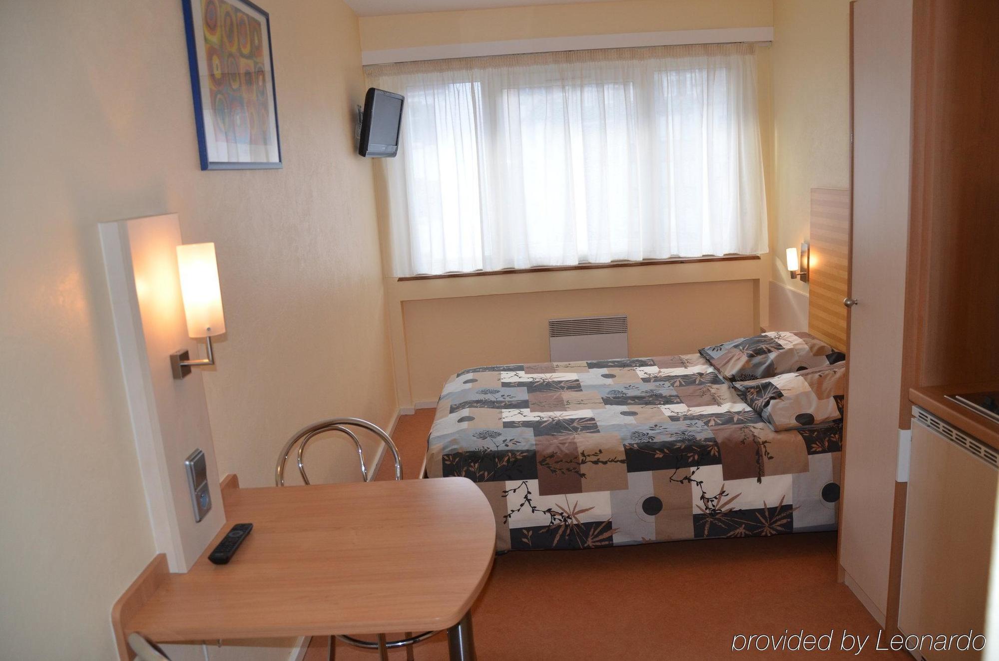 Ibis Styles Strasbourg Centre Republique Hotel Room photo